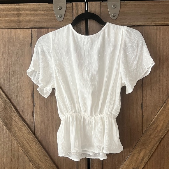 Abercrombie & Fitch Short-Sleeve Flutter Sleeve Top White Size XS NWT - Picture 3 of 9